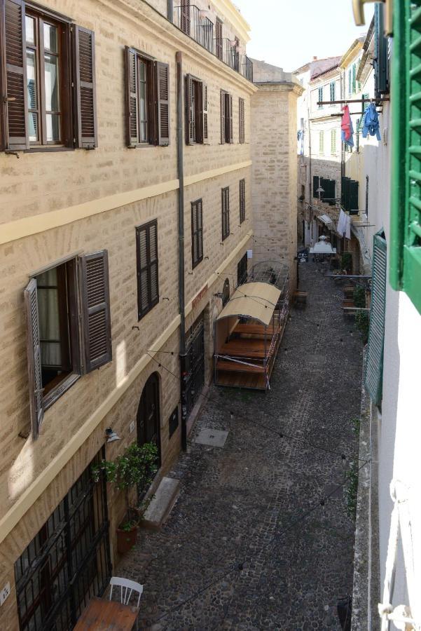 Apartamento Old Town Secret Garden Alguer Exterior foto
